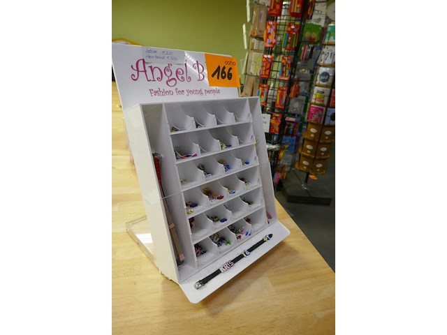 Armbandjes en letters - afbeelding 4 van  5