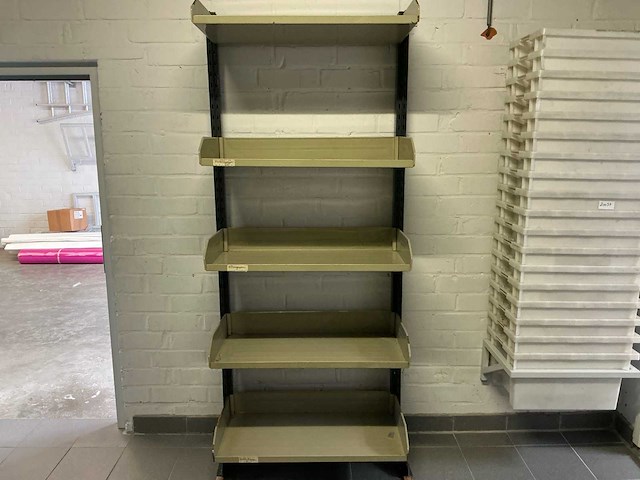 Armes gondelrek - afbeelding 1 van  2
