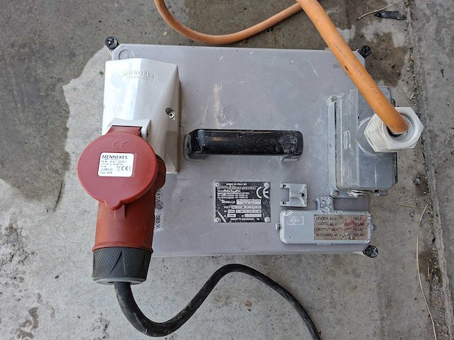 Armo elettromeccanica - mem 3000 - driefasige transformator met aparte wikkelingen - 1996 - afbeelding 2 van  4