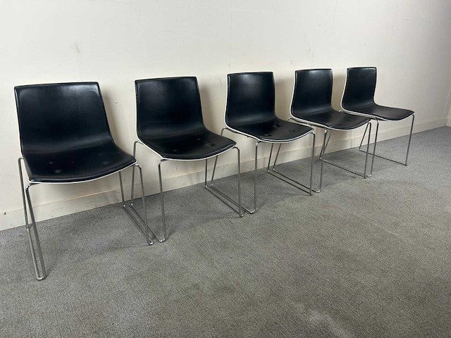 Arper - catifa - kantinestoel - kantinestoel (5x) - afbeelding 2 van  5