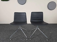 Arper - vergaderstoelen (2x) - afbeelding 1 van  11