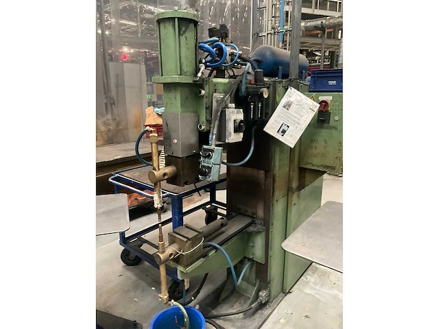 Arplas rpd100 puntlasmachine - afbeelding 8 van  13