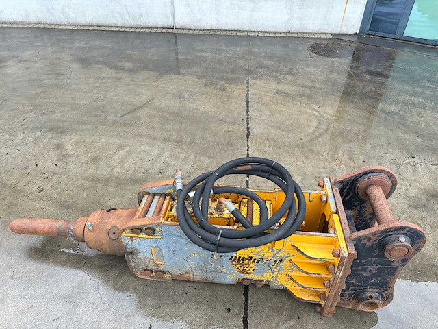 Arrowhead - 2002 - hydraulische hamer - afbeelding 10 van  12