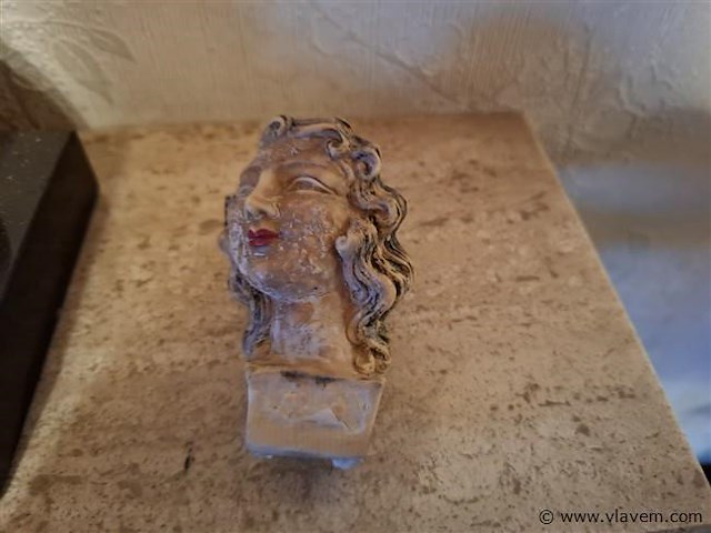 Artdecobeeld - afbeelding 2 van  3