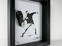 Artwork - porsche - porsche thrower - feat banksy - 2024 - editie 2/10 - afbeelding 1 van  6