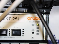 Aruba 24 1g base-t / 4p 10g sfp+ - afbeelding 3 van  3