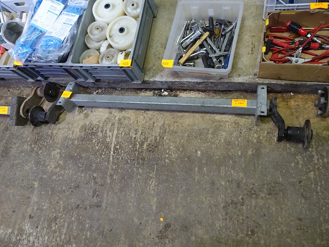 As voor aanhangwagen - flensafstand 1,20m - afbeelding 1 van  4