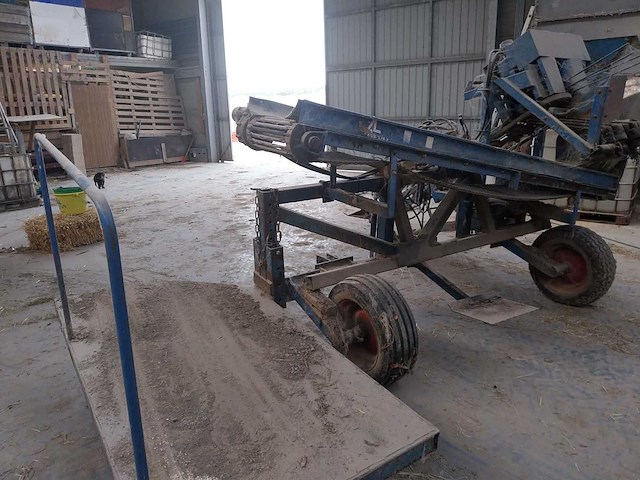 Asat-lift agricultural mini ass wortel harvester - afbeelding 1 van  16
