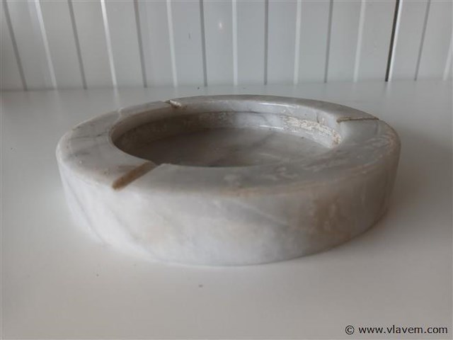 Asbak marmer - afbeelding 2 van  3
