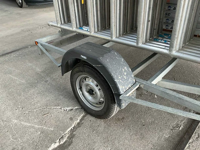 Asc rolsteiger op aanhangwagen - afbeelding 25 van  26