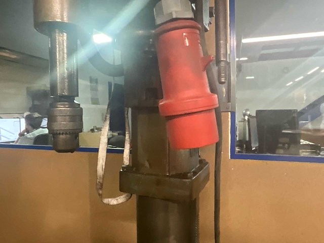 Asdo wetzlar kolomboormachine - afbeelding 16 van  16