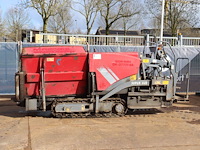 Asfaltspreidmachine vogele super 800 diesel 45kw 2010 - afbeelding 1 van  1