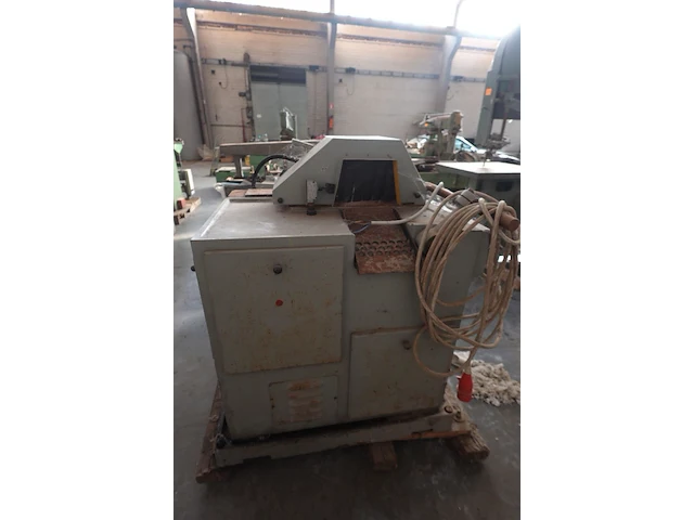 Assenafkortzaagmachine - afbeelding 3 van  8