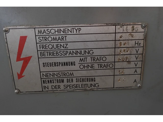 Assenafkortzaagmachine - afbeelding 8 van  8