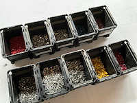 Assorti bevestigingsmaterialen o.a. ringtong en vlakstekkerhulzen in stapelbare bakken - afbeelding 3 van  8