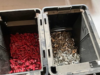 Assorti bevestigingsmaterialen o.a. ringtong in stapelbare bakken - afbeelding 13 van  16