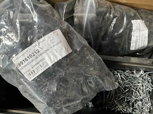 Assorti diverse bevestigingsmaterialen - afbeelding 5 van  16