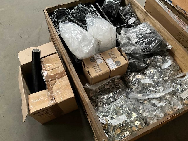 Assorti diverse bevestigingsmaterialen - afbeelding 8 van  16