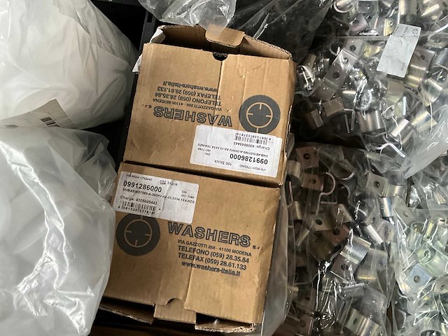 Assorti diverse bevestigingsmaterialen - afbeelding 13 van  16