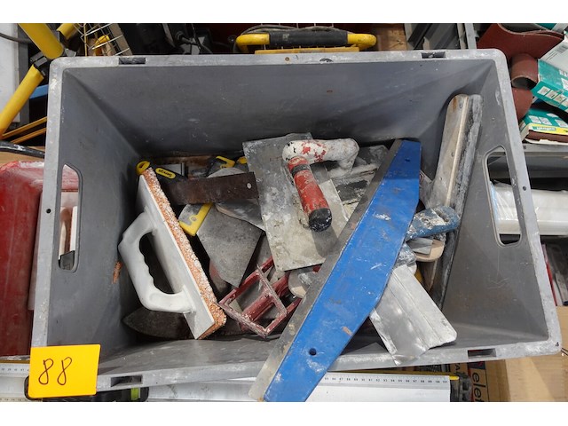 Assortiment aannemersmateriaal - afbeelding 3 van  6