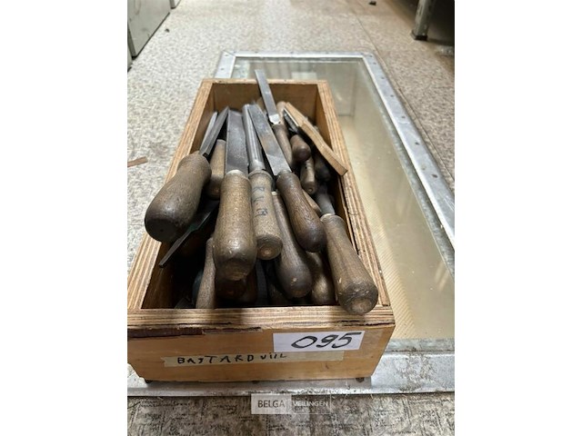 Assortiment bastardvijlen -excl houten bak - afbeelding 1 van  2