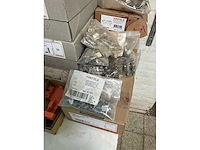 Assortiment blum accessoires en toebehoren - afbeelding 3 van  14