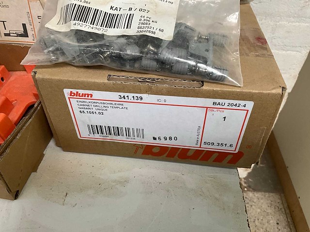 Assortiment blum accessoires en toebehoren - afbeelding 5 van  14