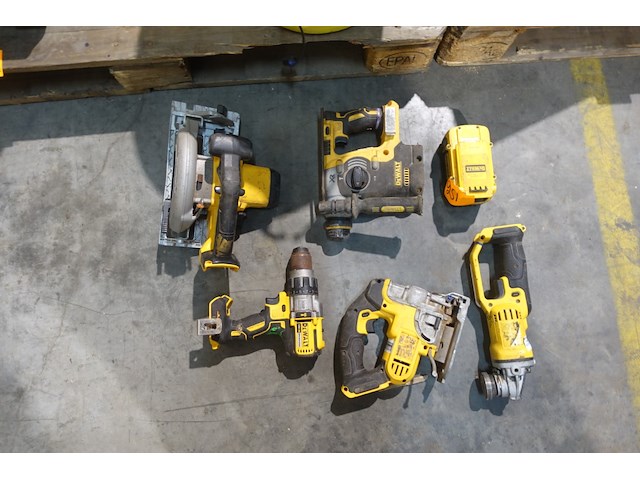 Assortiment dewalt - afbeelding 1 van  4