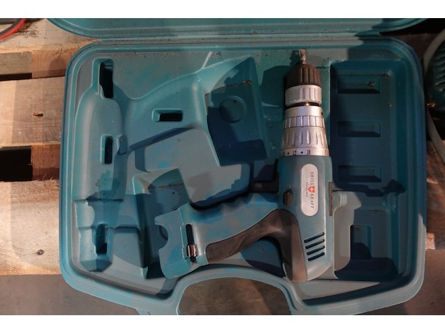 Assortiment divers werkmateriaal - afbeelding 6 van  6