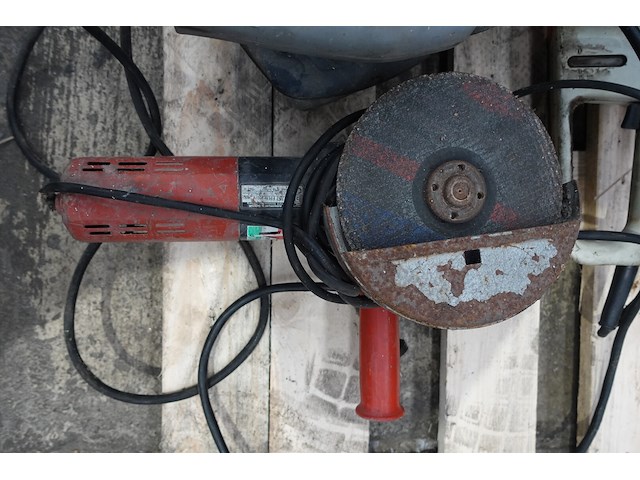 Assortiment divers werkmateriaal - afbeelding 5 van  9