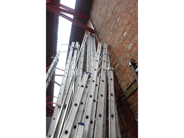 Assortiment diverse ladders - afbeelding 5 van  5