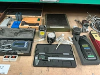 Assortiment diverse meetgereedschappen - afbeelding 3 van  8