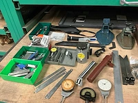 Assortiment diverse meetgereedschappen - afbeelding 8 van  8