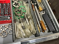 Assortiment draadtappen en snijkussens - afbeelding 7 van  7