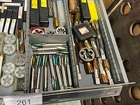 Assortiment draadtappen en snijkussens - afbeelding 7 van  7