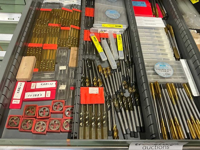 Assortiment draadtappen en snijkussens - afbeelding 2 van  7