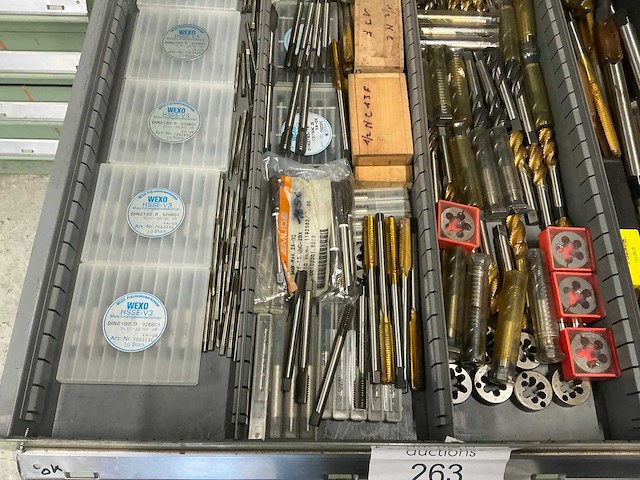 Assortiment draadtappen en snijkussens - afbeelding 2 van  7