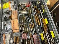 Assortiment draadtappen en snijkussens - afbeelding 5 van  5