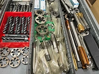 Assortiment draadtappen en snijkussens - afbeelding 3 van  7
