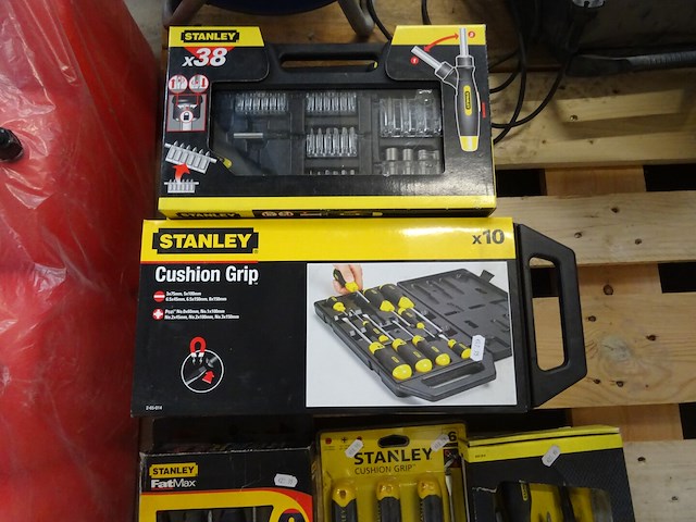Assortiment handgereedschap stanley - afbeelding 3 van  3