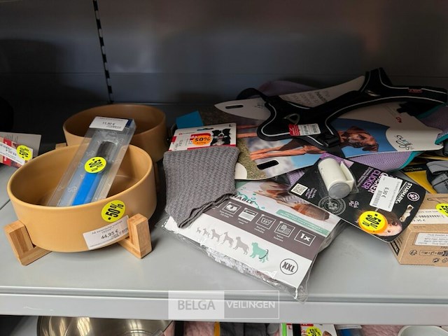 Assortiment hondenaccessoires - afbeelding 2 van  6