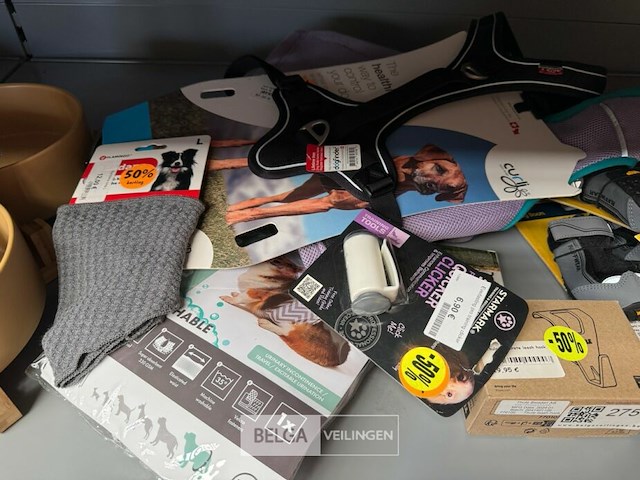 Assortiment hondenaccessoires - afbeelding 3 van  6
