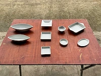 Assortiment kommetjes en bordjes - afbeelding 1 van  9