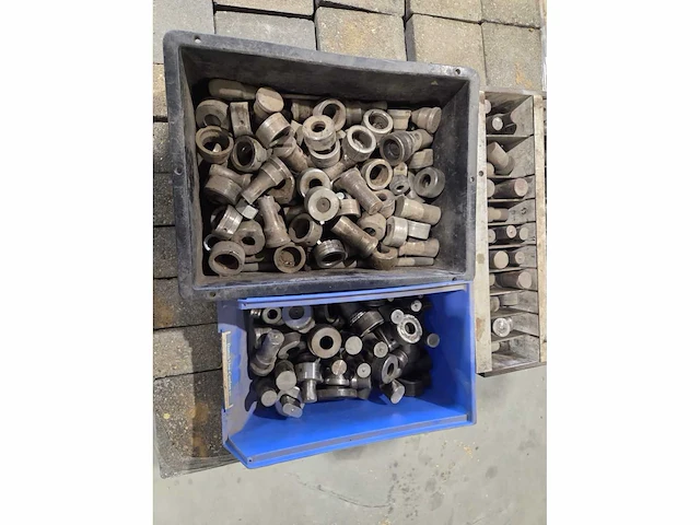 Assortiment metaal ponsen - afbeelding 2 van  8