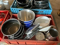 Assortiment potten en schaaltjes - afbeelding 3 van  6