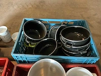 Assortiment potten en schaaltjes - afbeelding 4 van  6
