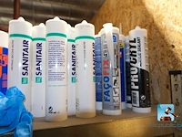Assortiment schroeven en ijzerwaren - afbeelding 18 van  24