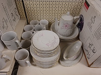 Assortiment servies - afbeelding 5 van  9