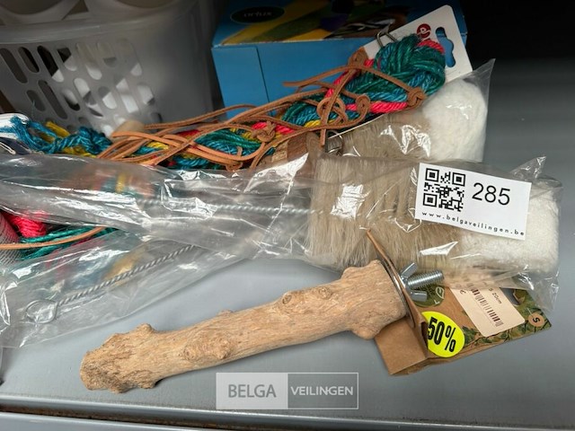 Assortiment toebehoren voor vogels - afbeelding 3 van  4