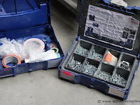 Assortimentskoffer 1 - bevestigingsmateriaal, oranje klemmen assortimentskoffer 2 - gereedschap, diverse maten assortimentskoffer 3 - tape, accessoires assortimentskoffer 4 - bevestigingsmateriaal assortimentskoffer 5 - bevestigingsmateriaal, connectoren - afbeelding 3 van  3